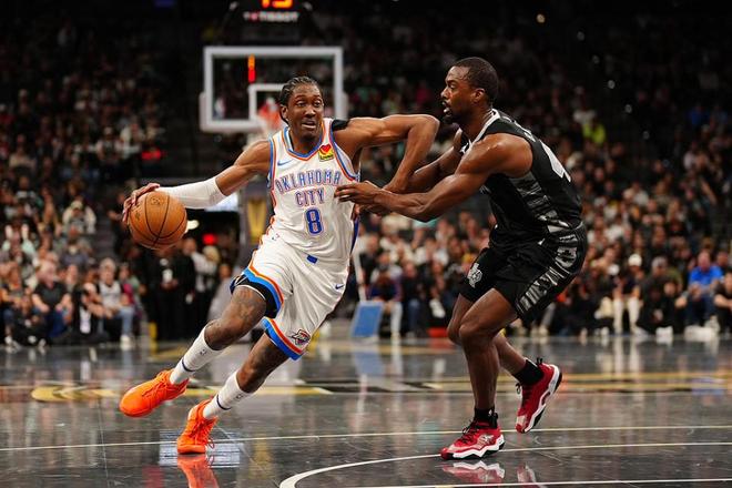 爱游戏娱乐-猛龙爆冷雷霆，保罗送出助攻