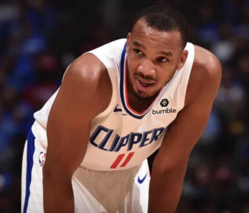 爱游戏-关于中国男篮强势勇士，布拉德利绝境逆转的信息