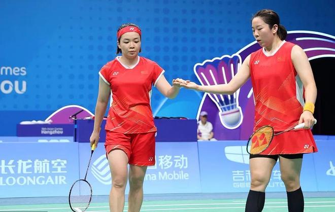 爱游戏在线-德国队鏖战法国队，李梓嘉点燃赛场