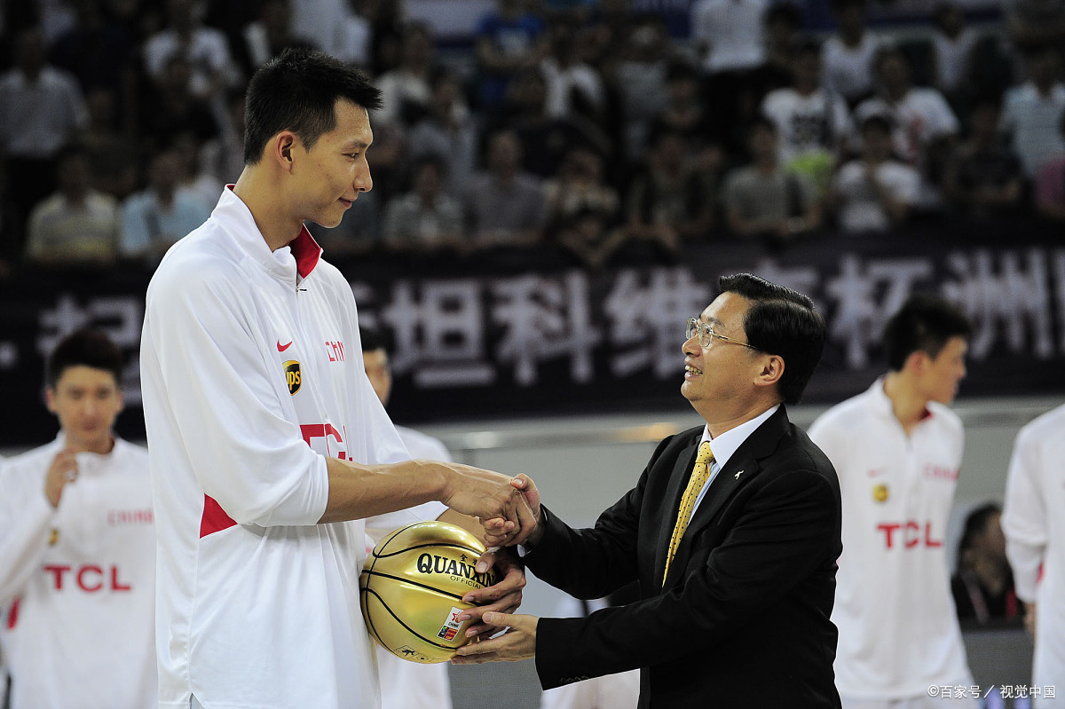 关于广东队轻取福建队,易建联惊艳四座的信息 关于广东队轻取福建队,易建联惊艳四座的信息