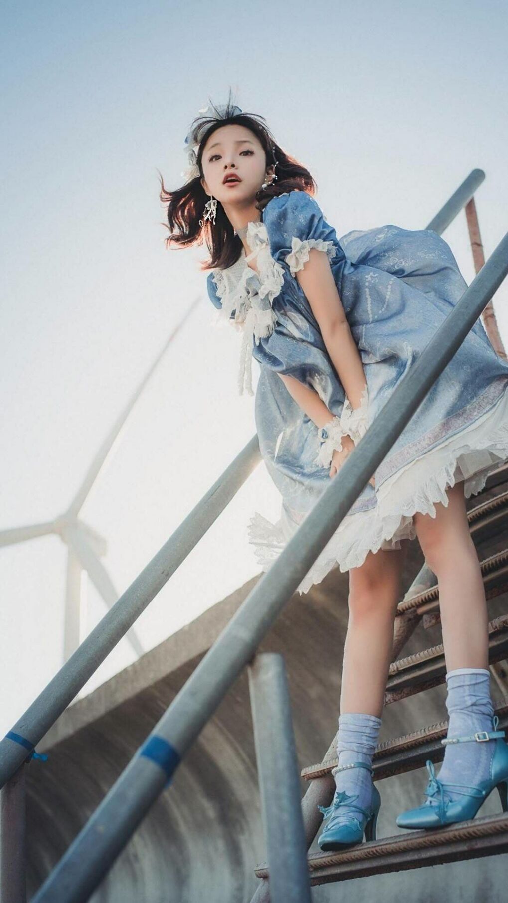 爱游戏tv-哈斯暗刃出鞘，当火星车神话在巴林的沙漠风中碎裂