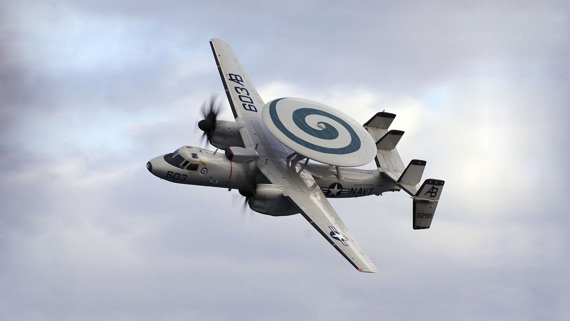 血染的桂冠，当布克在掘金的落日余晖中独自加冕